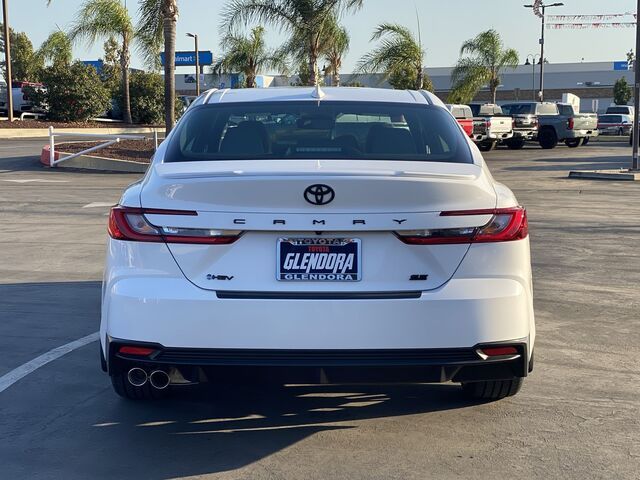 2025 Toyota Camry SE