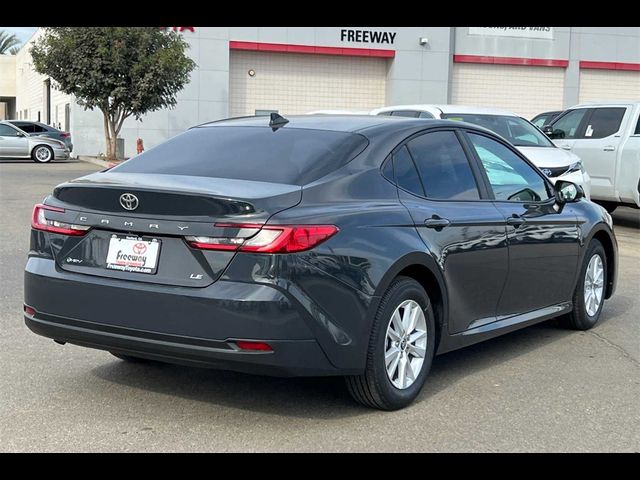 2025 Toyota Camry LE