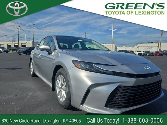 2025 Toyota Camry LE