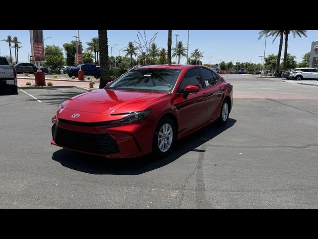 2025 Toyota Camry LE