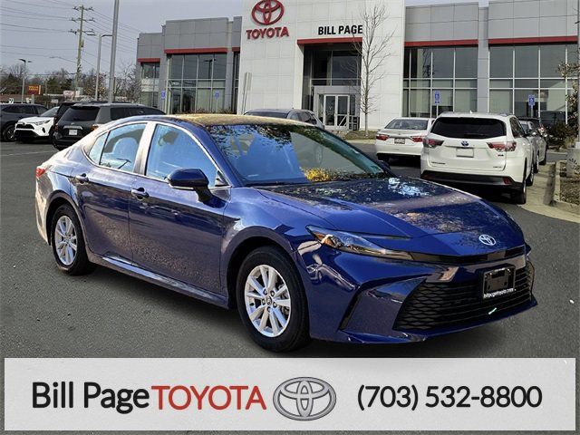2025 Toyota Camry LE