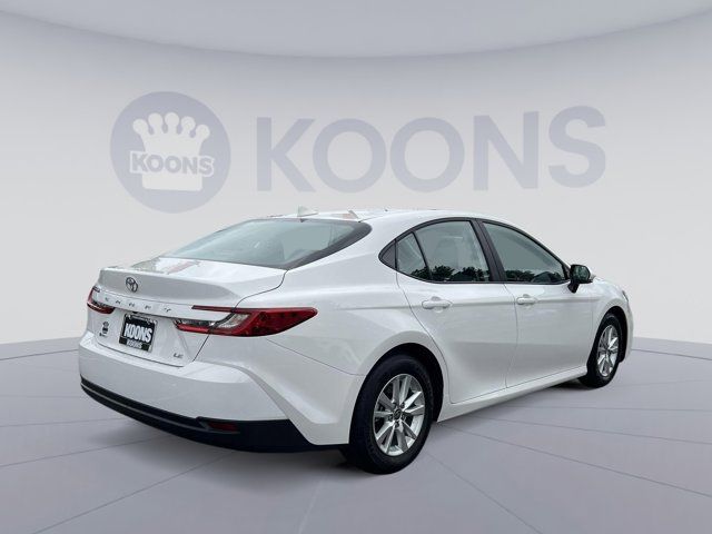 2025 Toyota Camry LE