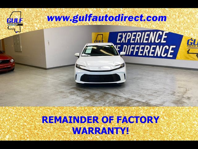 2025 Toyota Camry LE