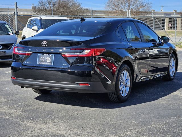 2025 Toyota Camry LE