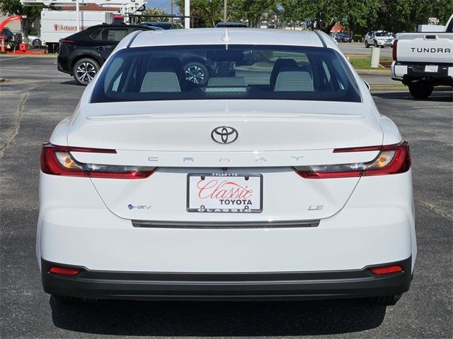 2025 Toyota Camry LE