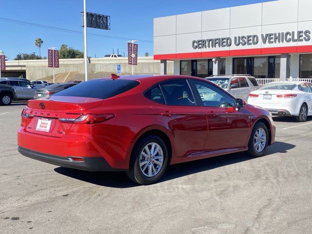 2025 Toyota Camry LE