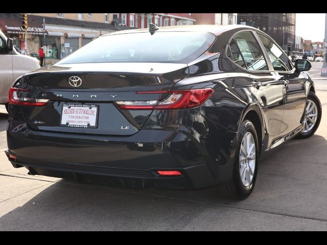 2025 Toyota Camry LE