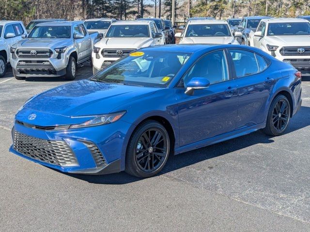 2025 Toyota Camry SE