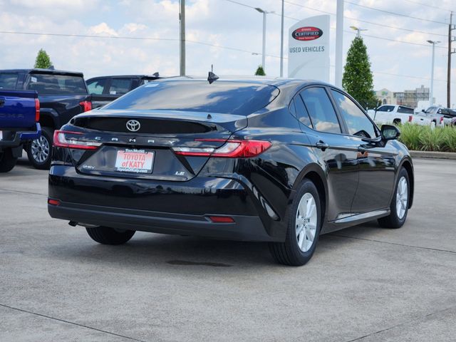 2025 Toyota Camry SE