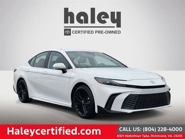 2025 Toyota Camry SE