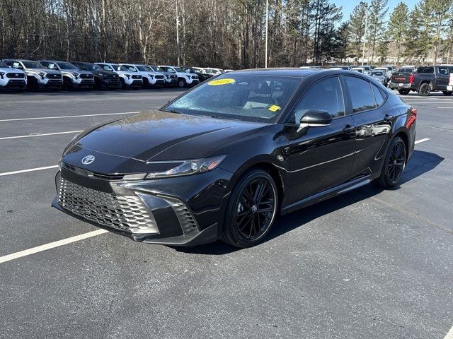 2025 Toyota Camry SE