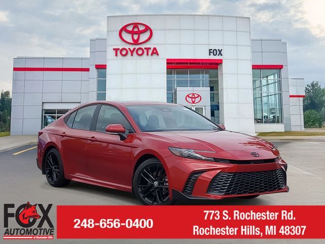 2025 Toyota Camry SE