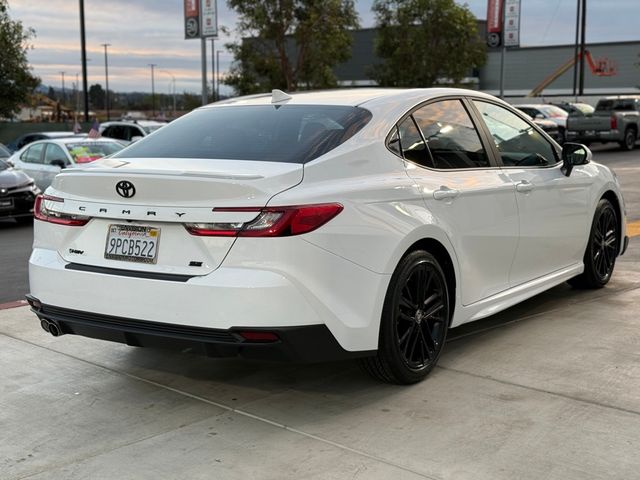 2025 Toyota Camry SE