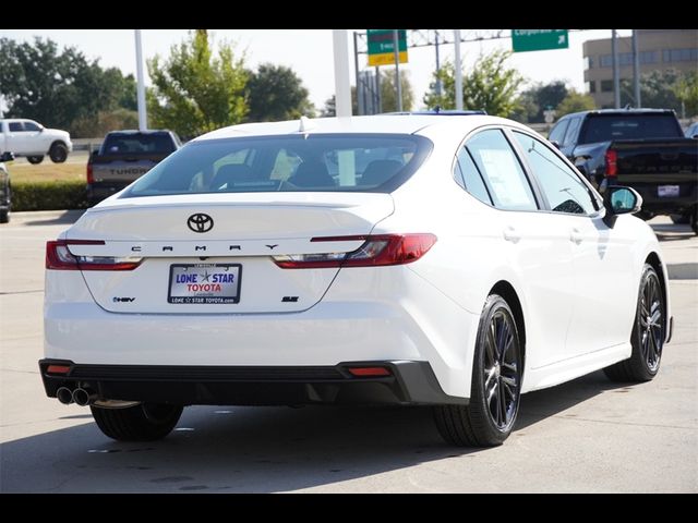 2025 Toyota Camry SE