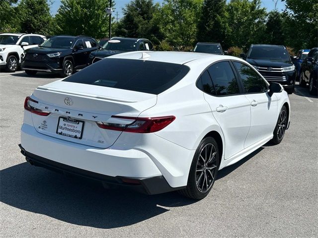 2025 Toyota Camry SE