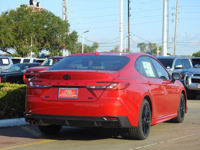 2025 Toyota Camry SE