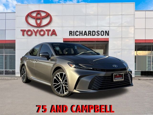 2025 Toyota Camry XLE