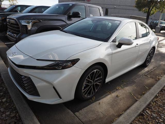 2025 Toyota Camry XLE