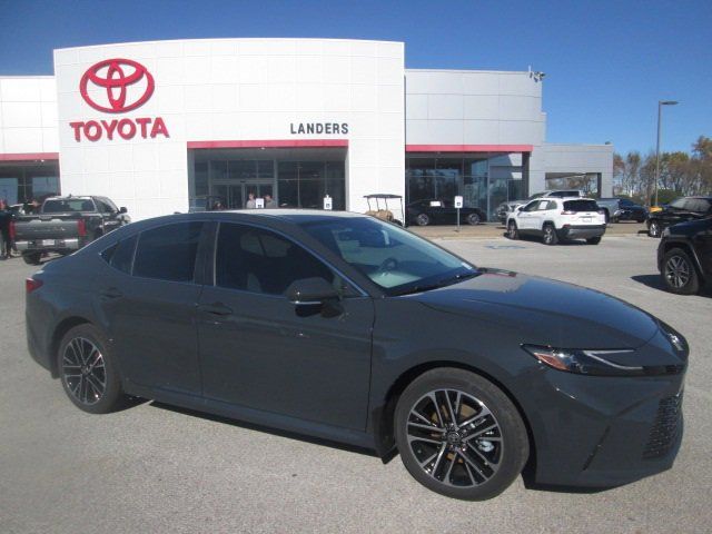 2025 Toyota Camry XLE