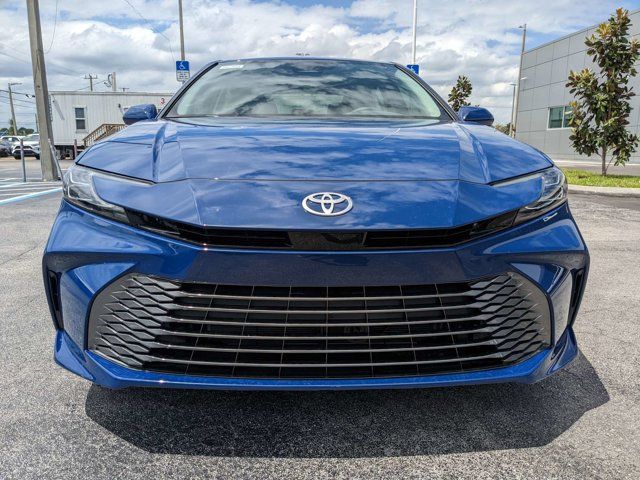 2025 Toyota Camry XLE
