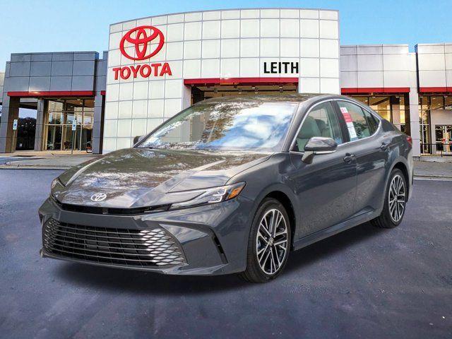 2025 Toyota Camry XLE