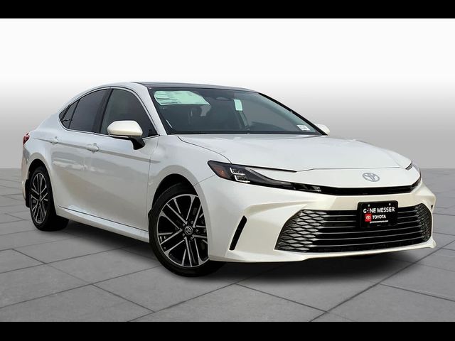 2025 Toyota Camry XLE