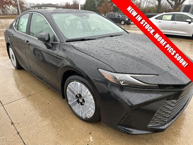 2025 Toyota Camry XLE