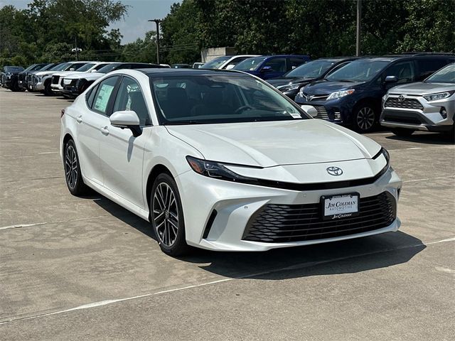 2025 Toyota Camry XLE