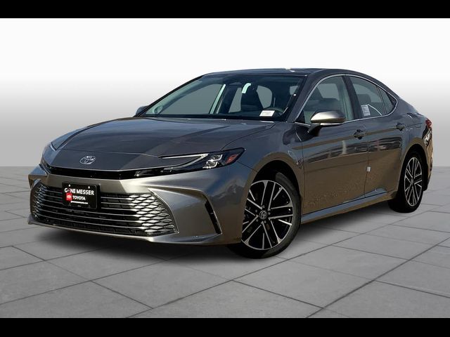 2025 Toyota Camry XLE