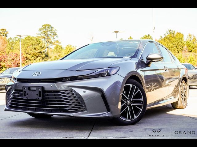 2025 Toyota Camry XLE