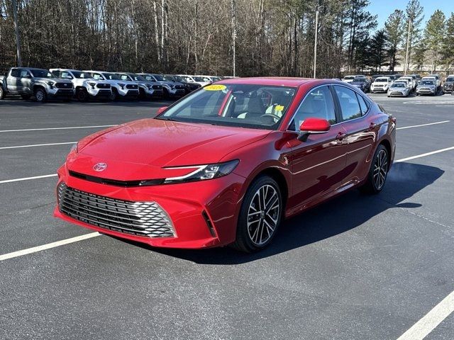 2025 Toyota Camry XLE