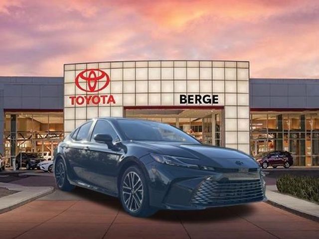 2025 Toyota Camry XLE