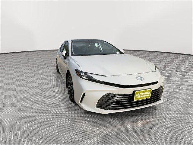 2025 Toyota Camry XLE