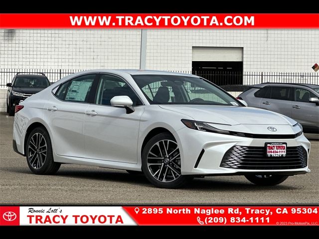 2025 Toyota Camry XLE