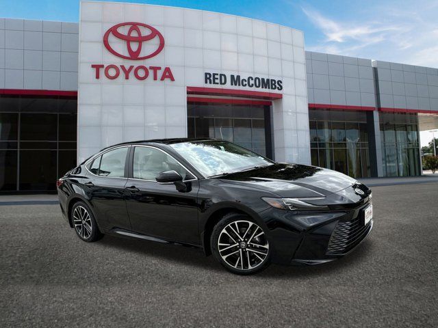 2025 Toyota Camry XLE