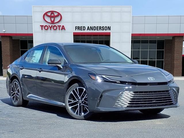 2025 Toyota Camry XLE