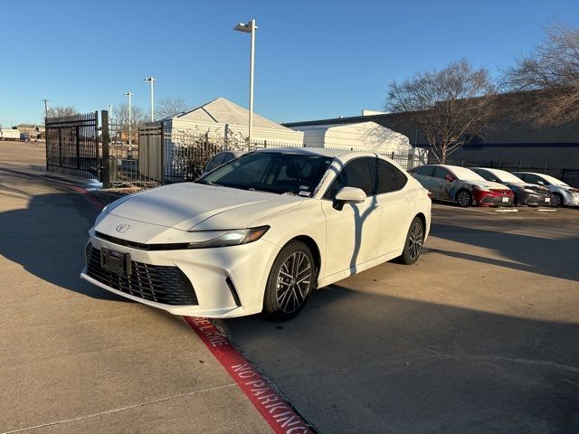 2025 Toyota Camry XLE