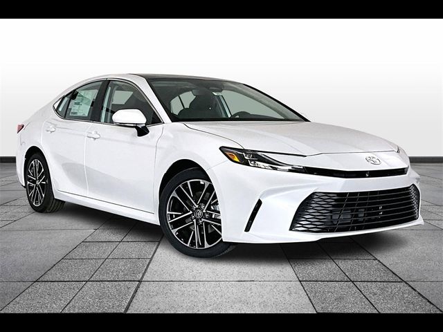 2025 Toyota Camry XLE