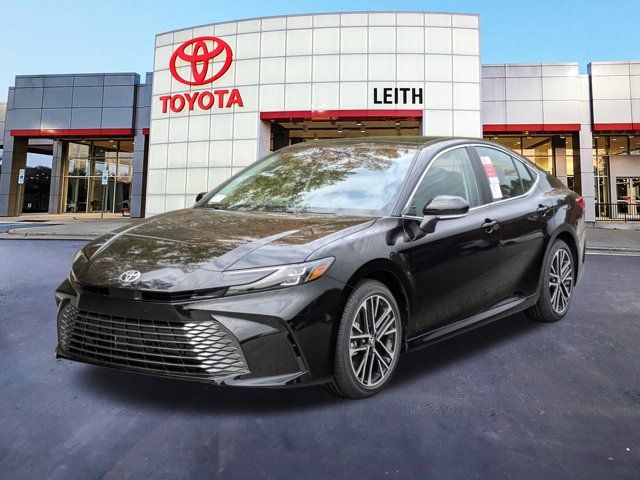 2025 Toyota Camry XLE