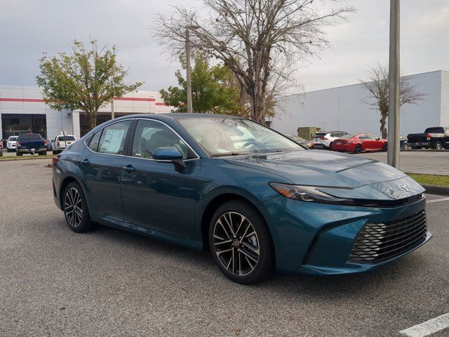 2025 Toyota Camry XLE