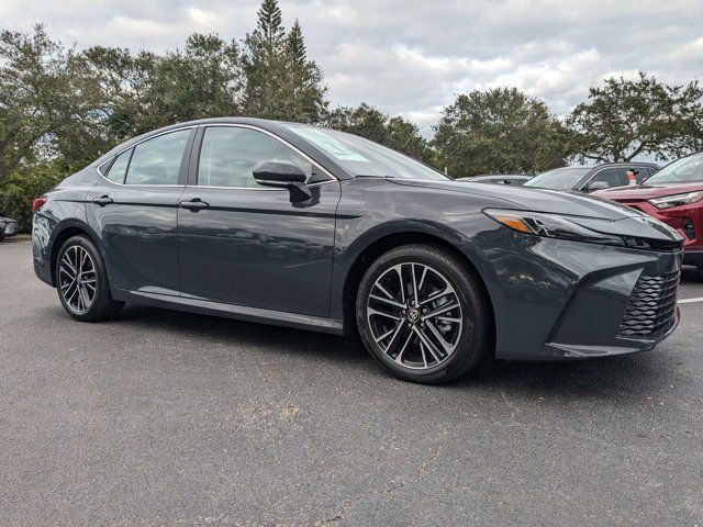 2025 Toyota Camry XLE