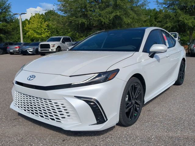 2025 Toyota Camry XLE