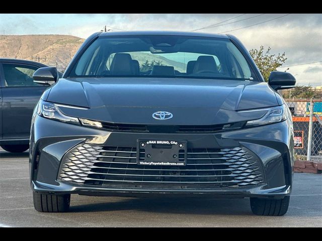 2025 Toyota Camry XLE