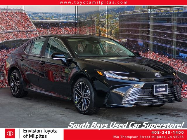 2025 Toyota Camry XLE