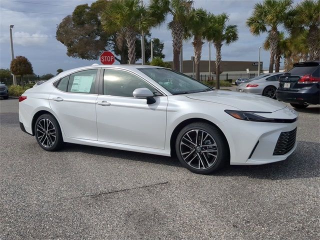 2025 Toyota Camry XLE