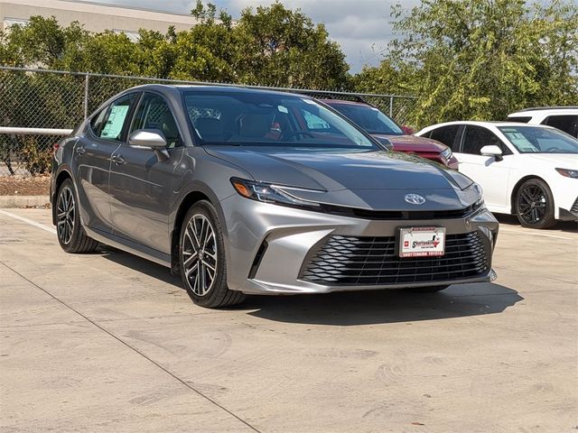 2025 Toyota Camry XLE