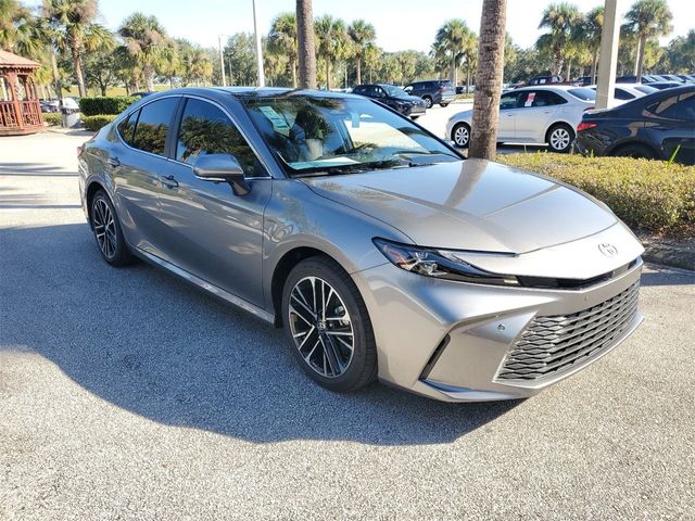 2025 Toyota Camry XLE