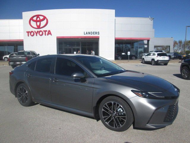 2025 Toyota Camry XLE