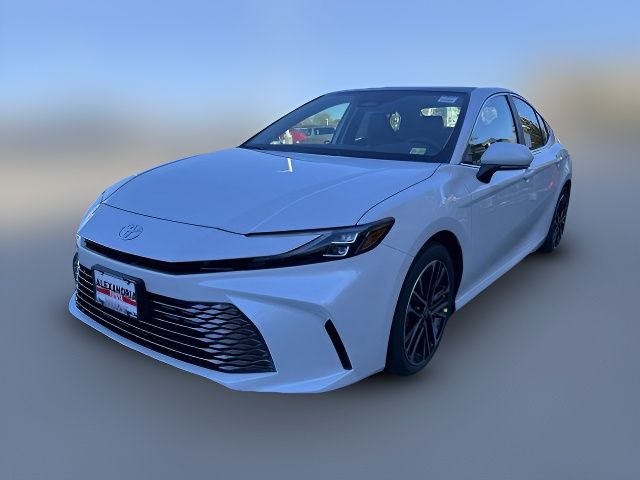 2025 Toyota Camry XLE