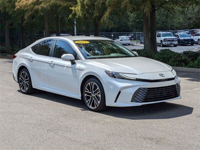 2025 Toyota Camry XLE